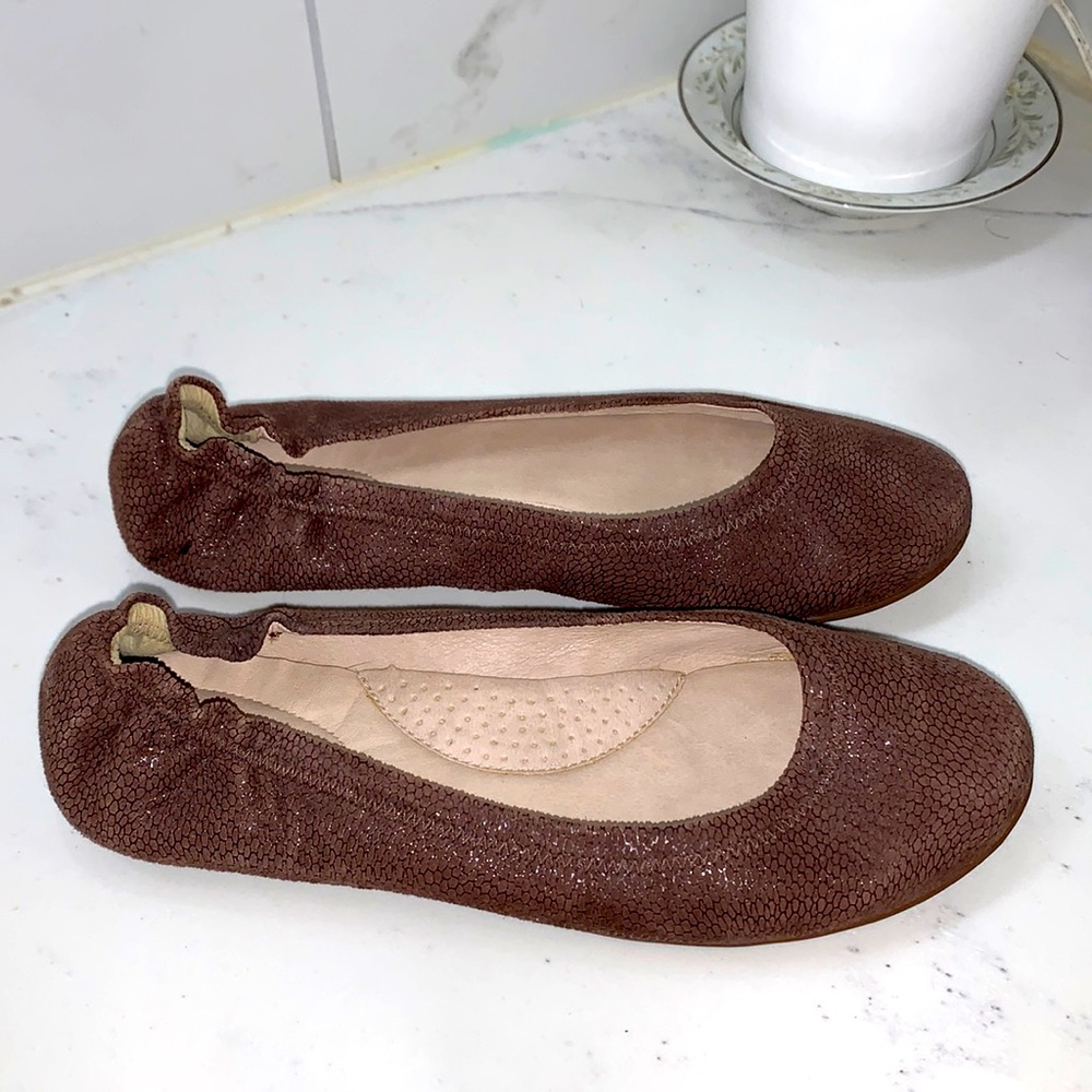 Ll bean brown suede flats